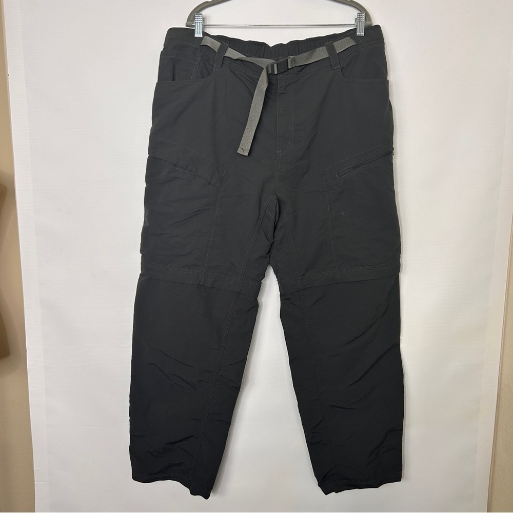 The North Face Mens Zip Off Pants Shorts XXL Gray Cargo Pockets with Belt